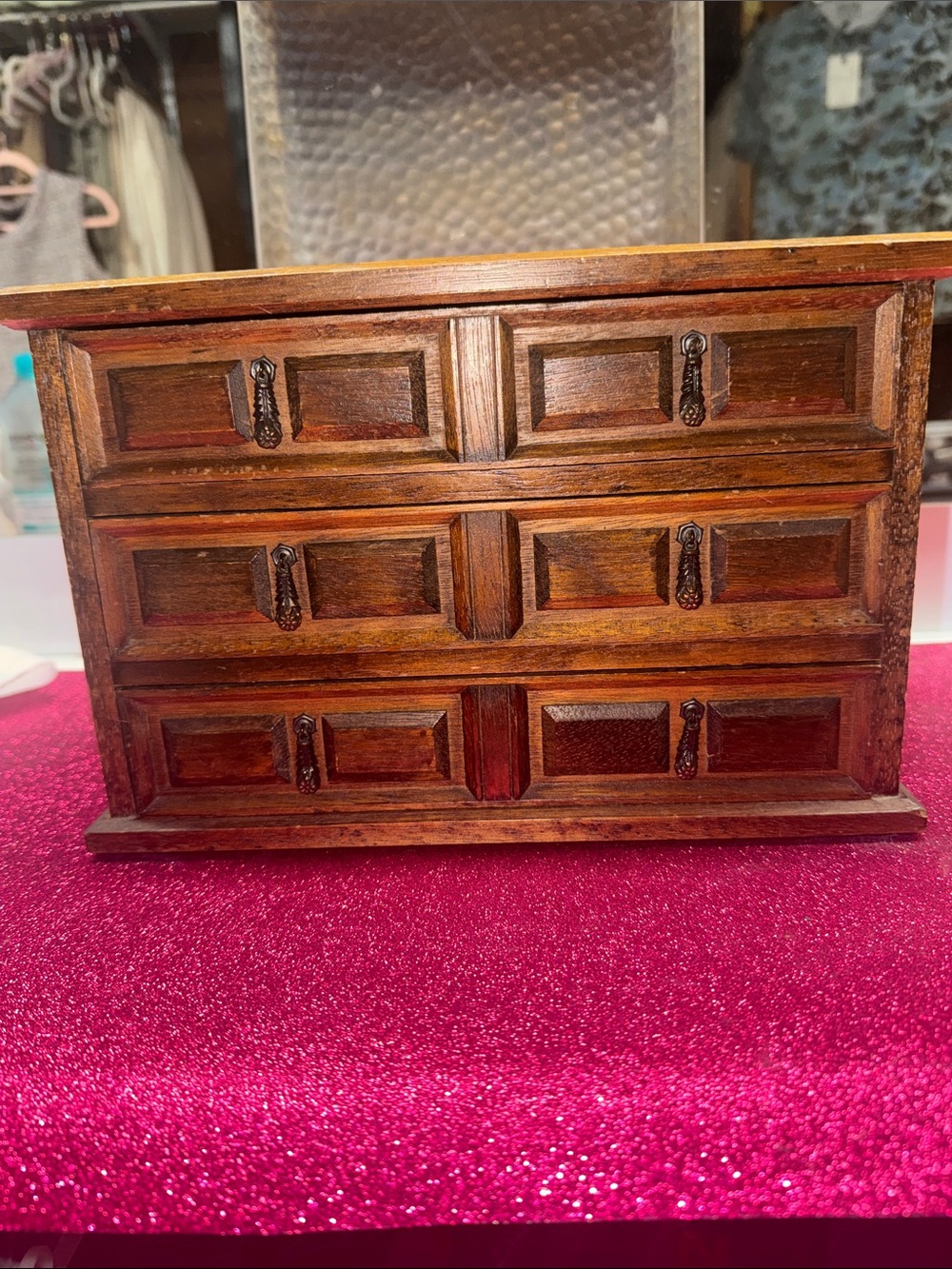 Vintage/retro  Merle jewelry box